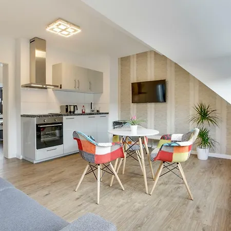 Stay Here Nd Apartments Krefeld Esterno foto